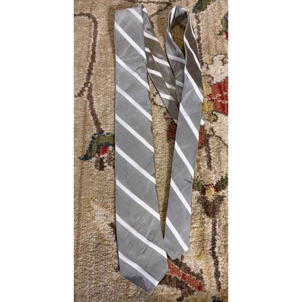 Vintage Vicky Davis Striped Bow Tie For The Vera Companies Gray White